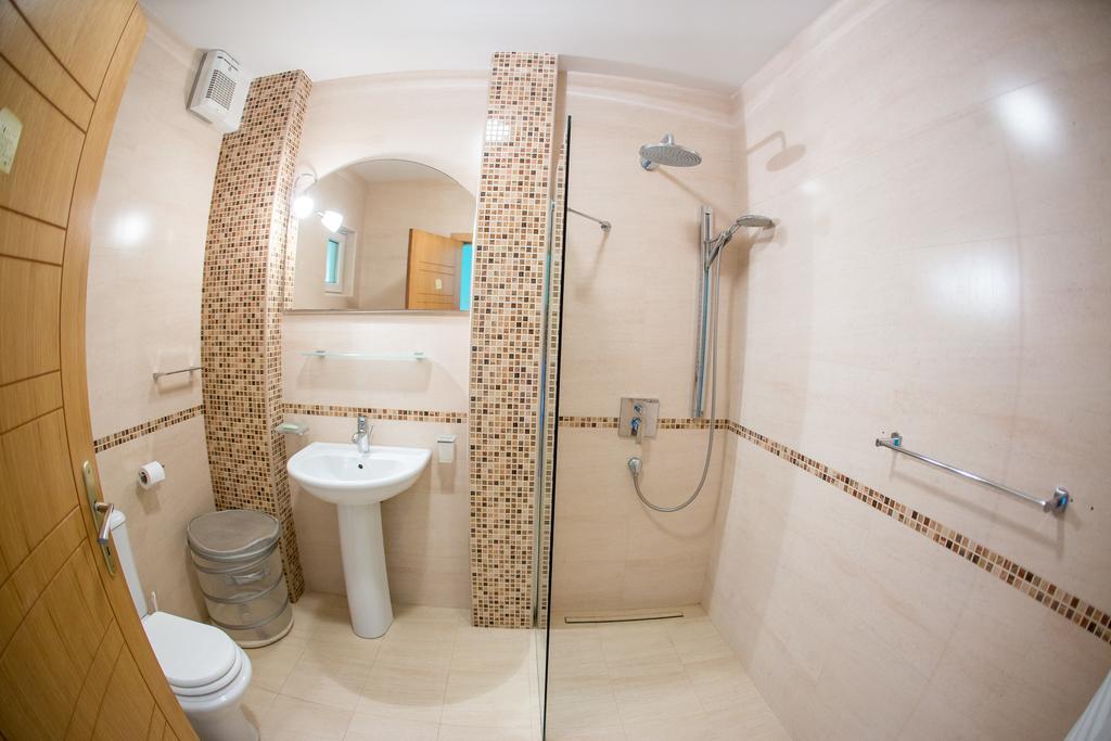 Saint Stefan Apartments スヴェティ・ステファン 部屋 写真